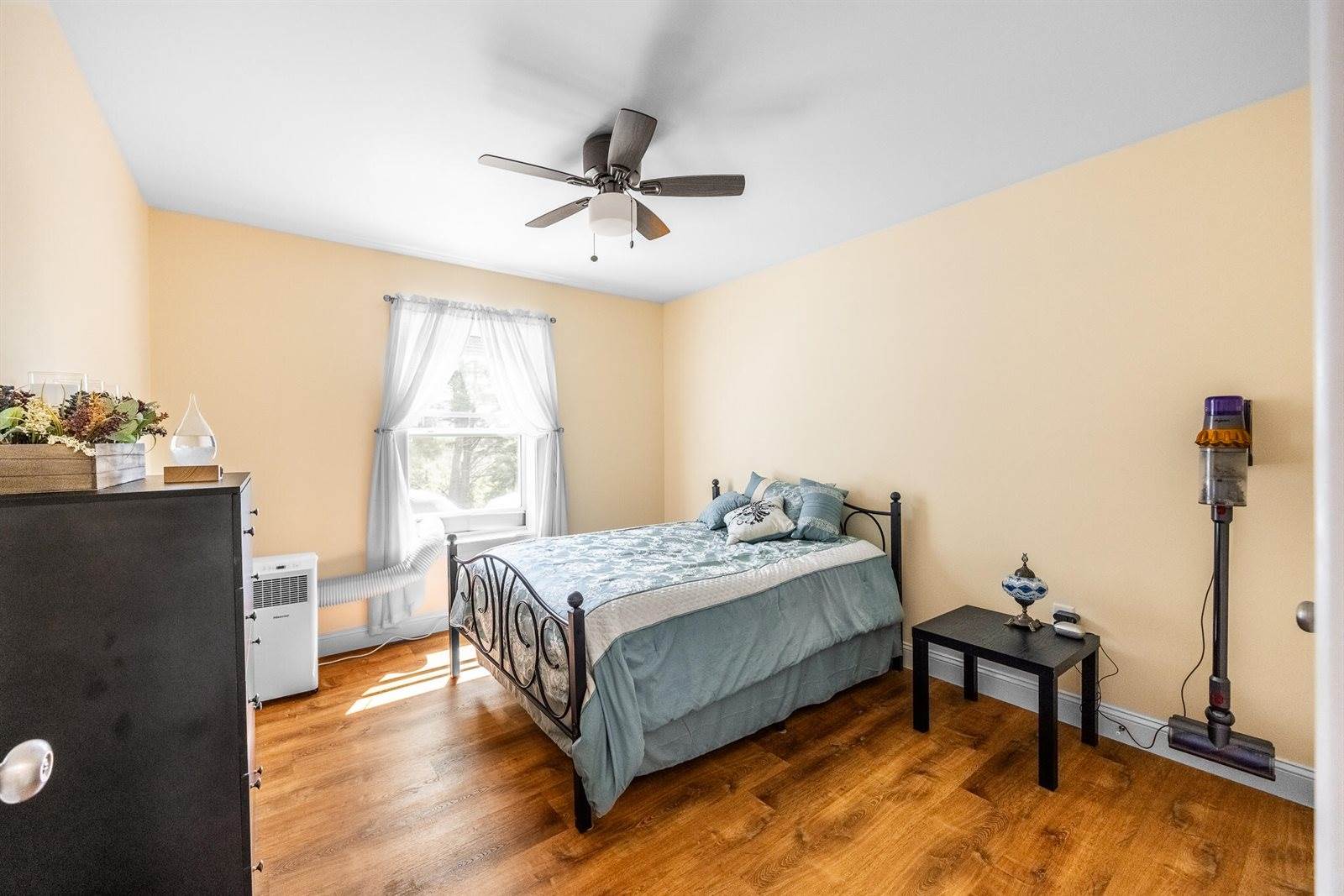 51 Knoll Crest Drive, Bangor, ME 04401