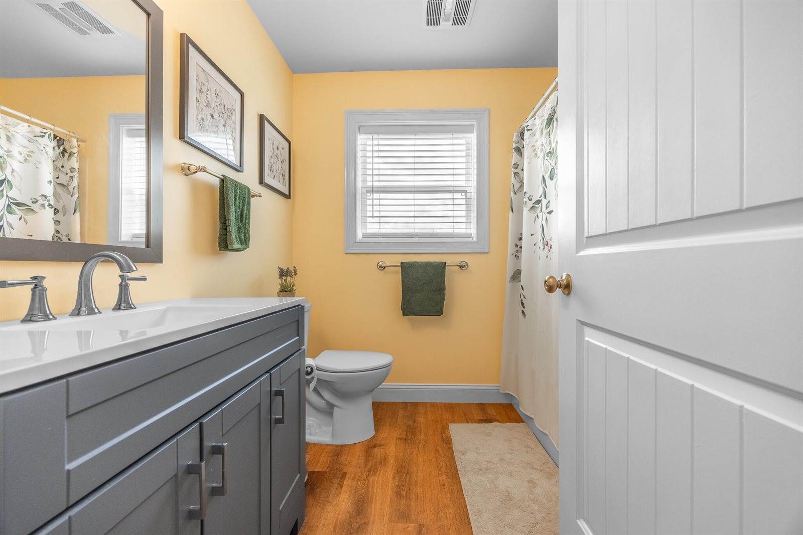 51 Knoll Crest Drive, Bangor, ME 04401