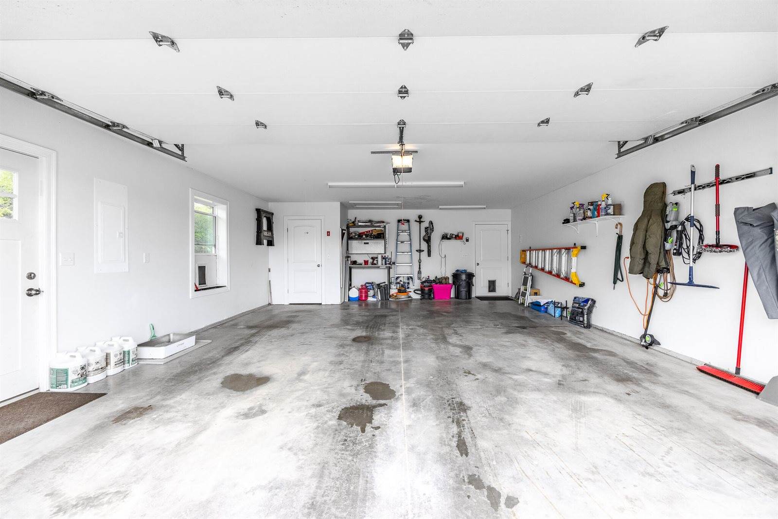 51 Knoll Crest Drive, Bangor, ME 04401