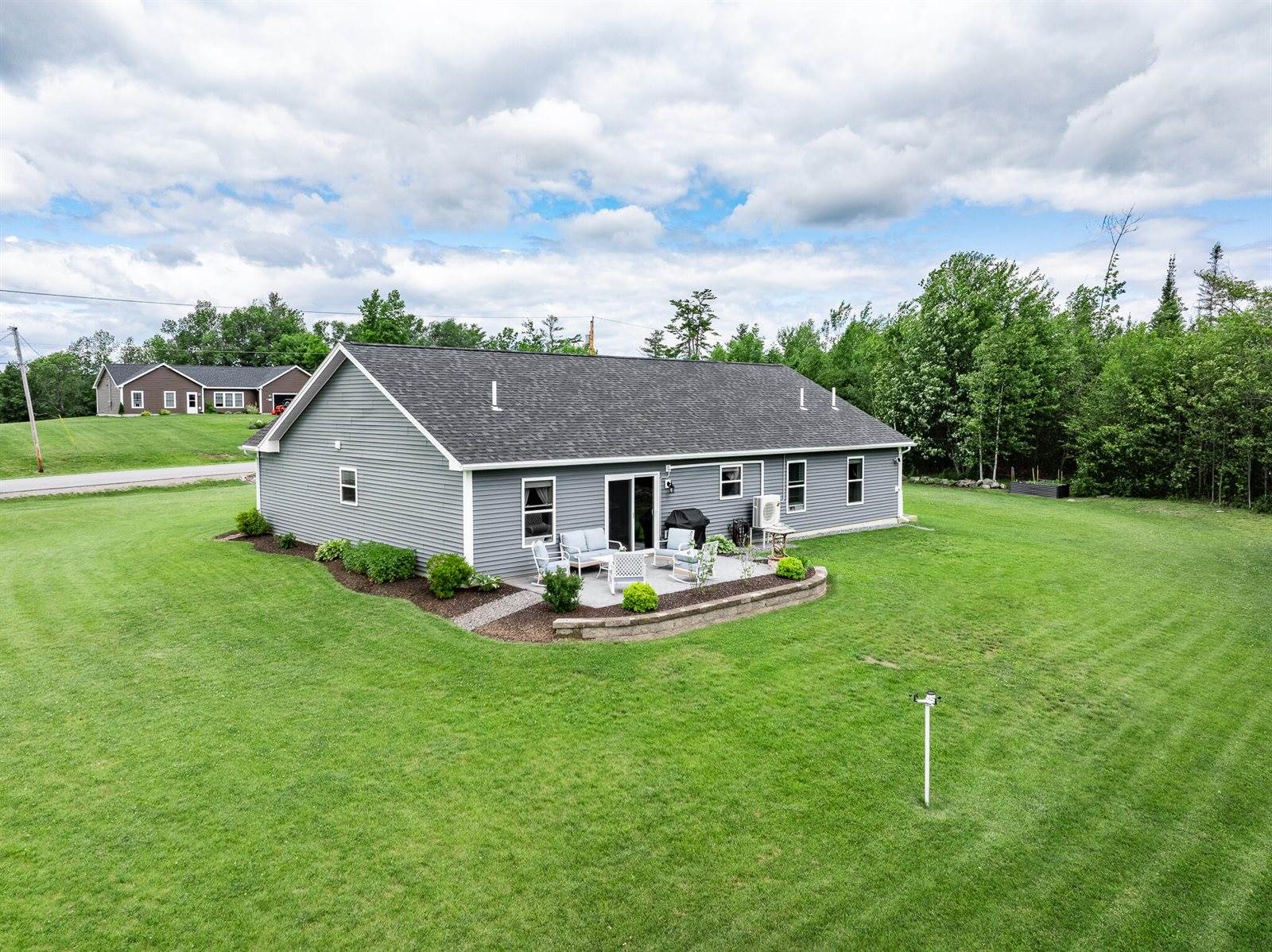 51 Knoll Crest Drive, Bangor, ME 04401