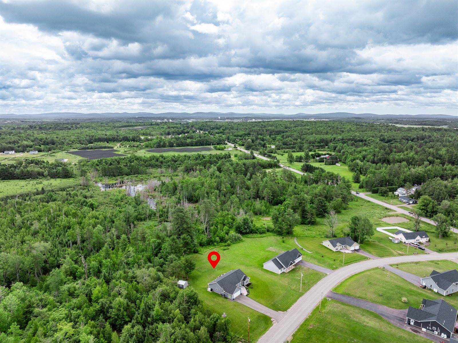 51 Knoll Crest Drive, Bangor, ME 04401
