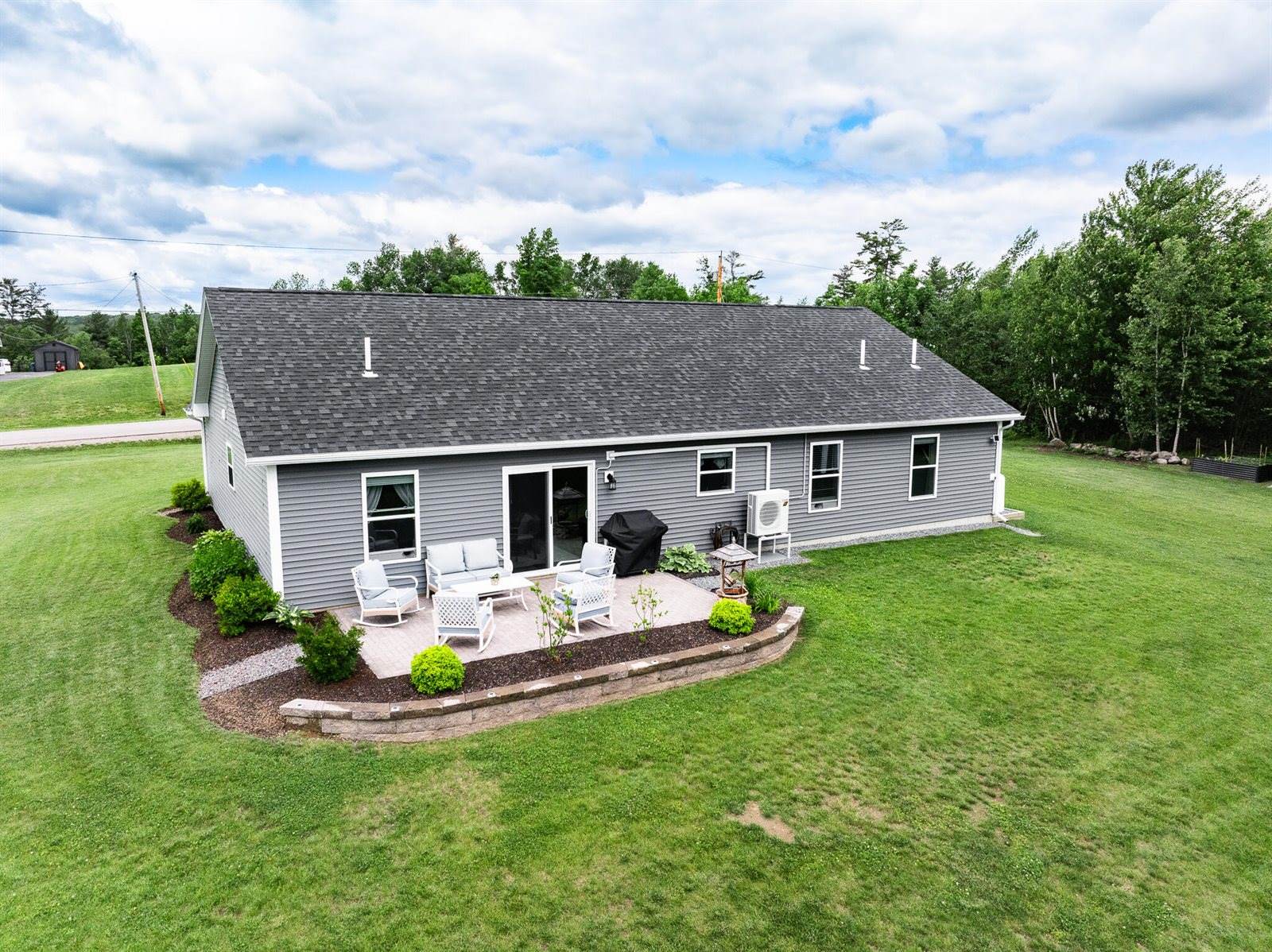 51 Knoll Crest Drive, Bangor, ME 04401
