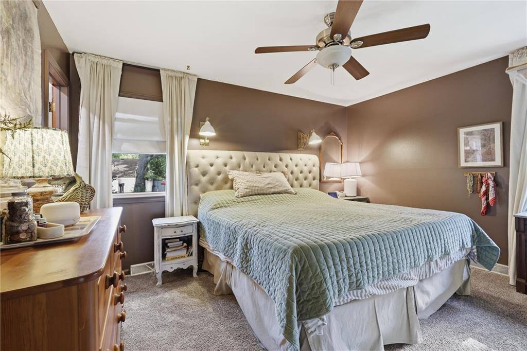1203 Charles Street, Harrisonville, MO 64701