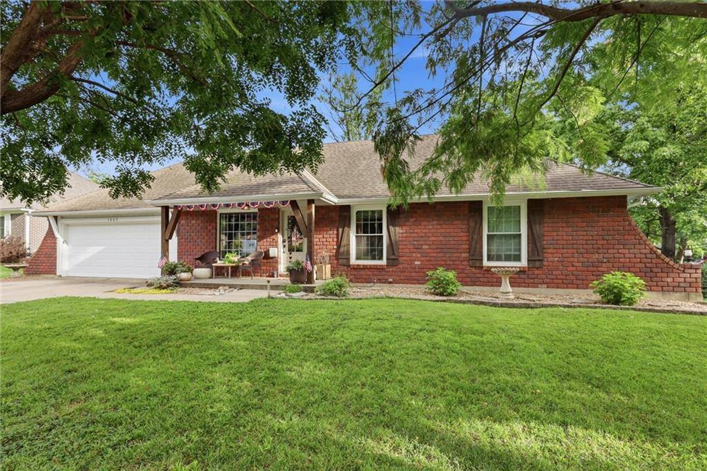 1203 Charles Street, Harrisonville, MO 64701