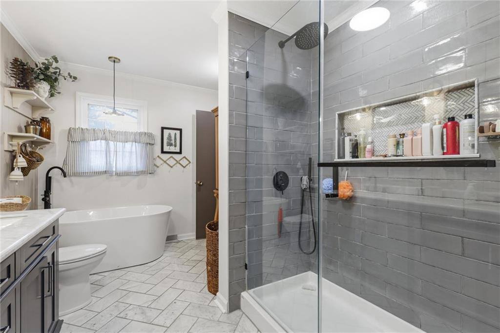 1203 Charles Street, Harrisonville, MO 64701