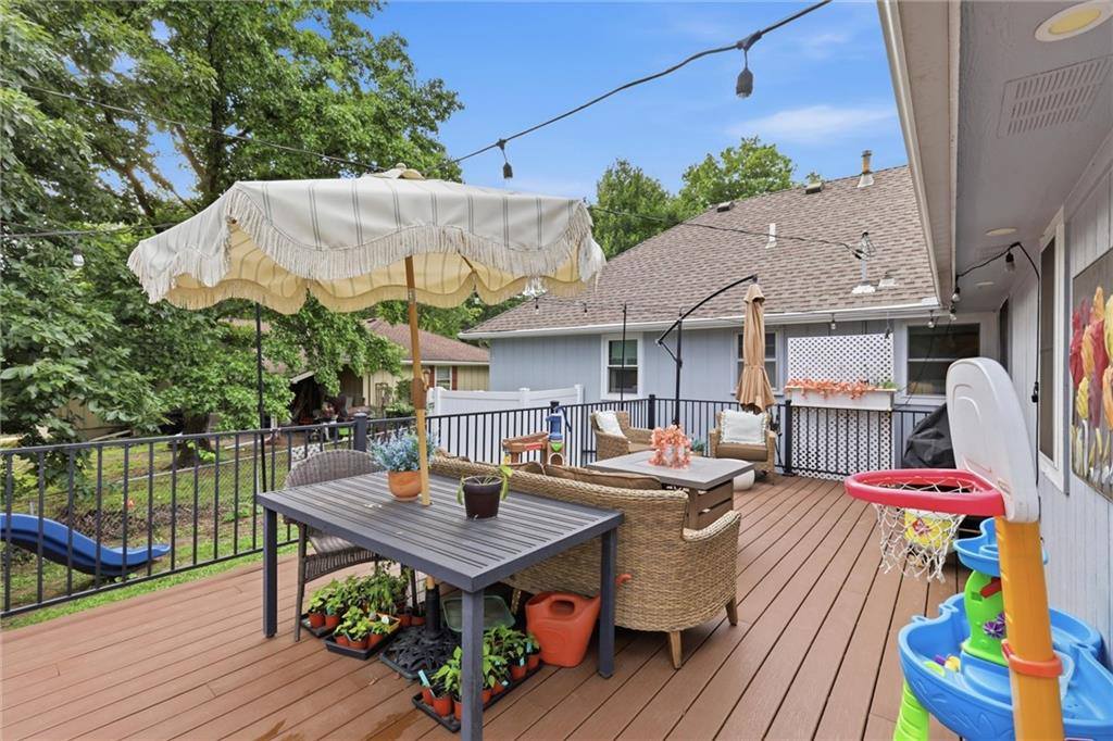 1203 Charles Street, Harrisonville, MO 64701
