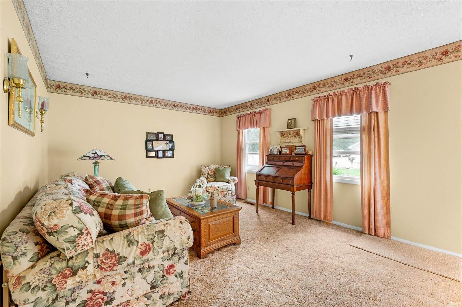 513 N Nebo Road, Muncie, IN 47304