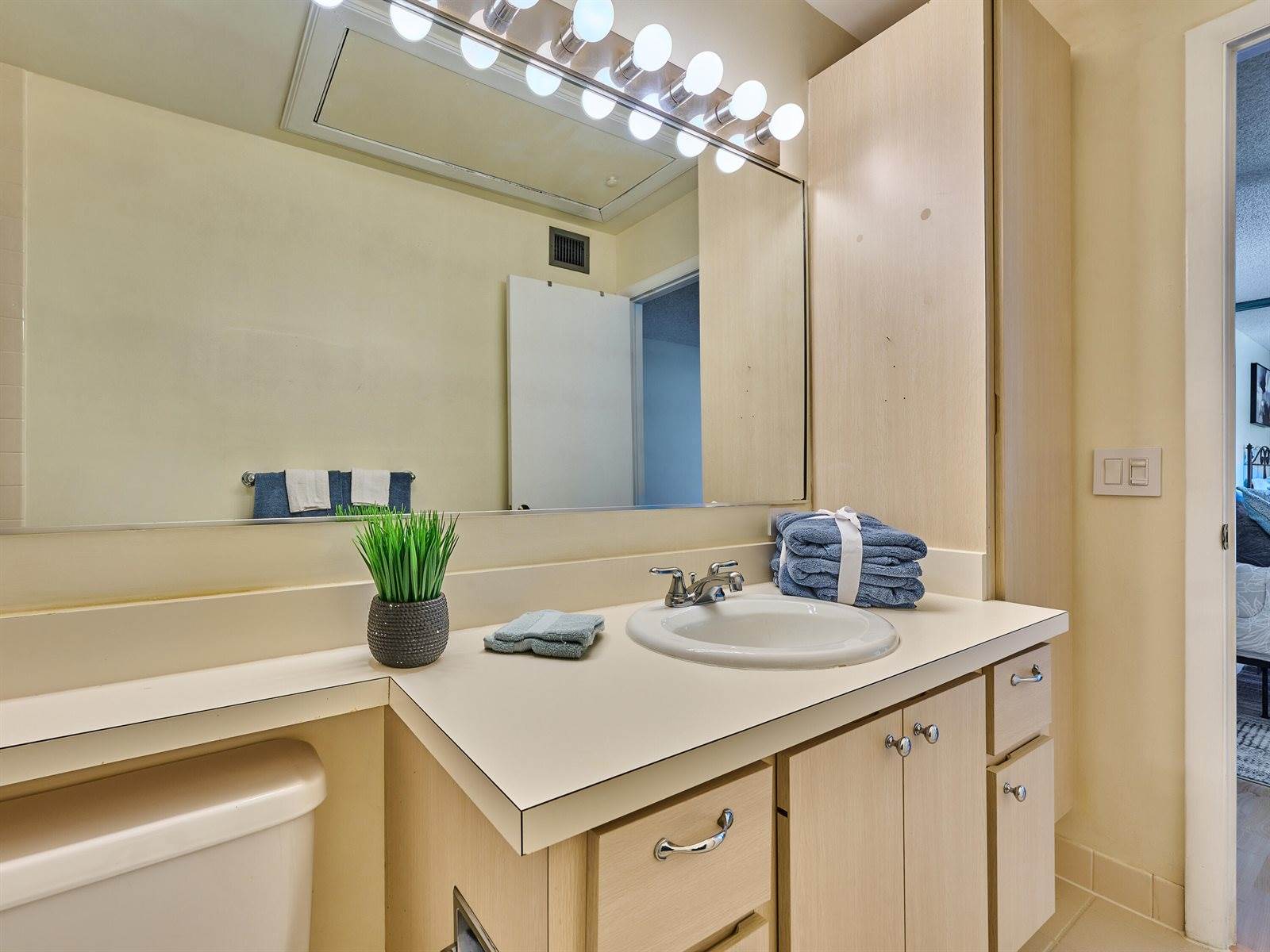 4604 Roxbury Court, Boynton Beach, FL 33436