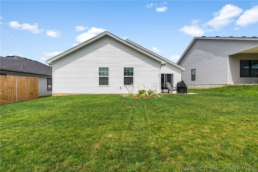 8035 Hudson Lane, Georgetown, IN 47122
