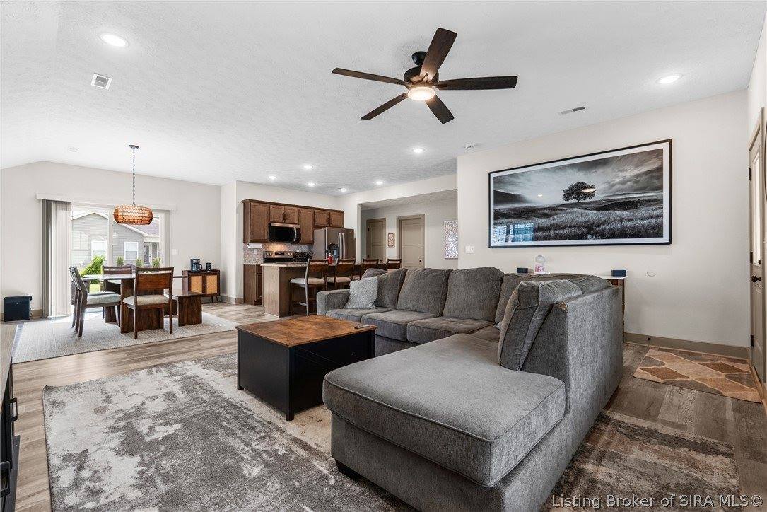 8035 Hudson Lane, Georgetown, IN 47122
