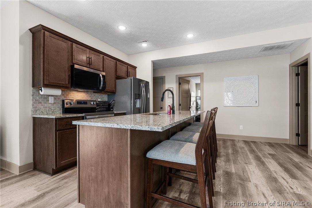 8035 Hudson Lane, Georgetown, IN 47122
