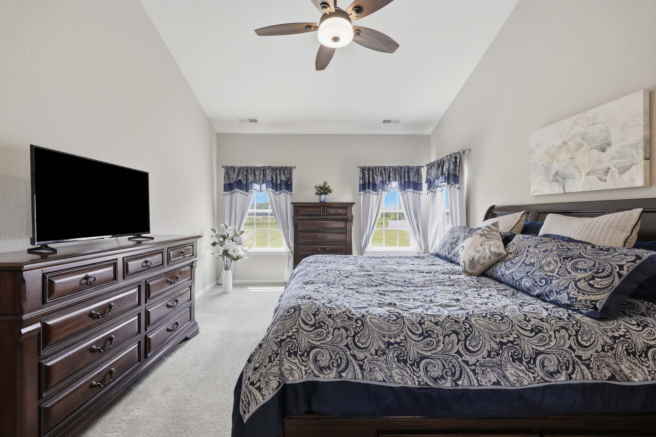 142 Gander Dr, Moyock, NC 27958