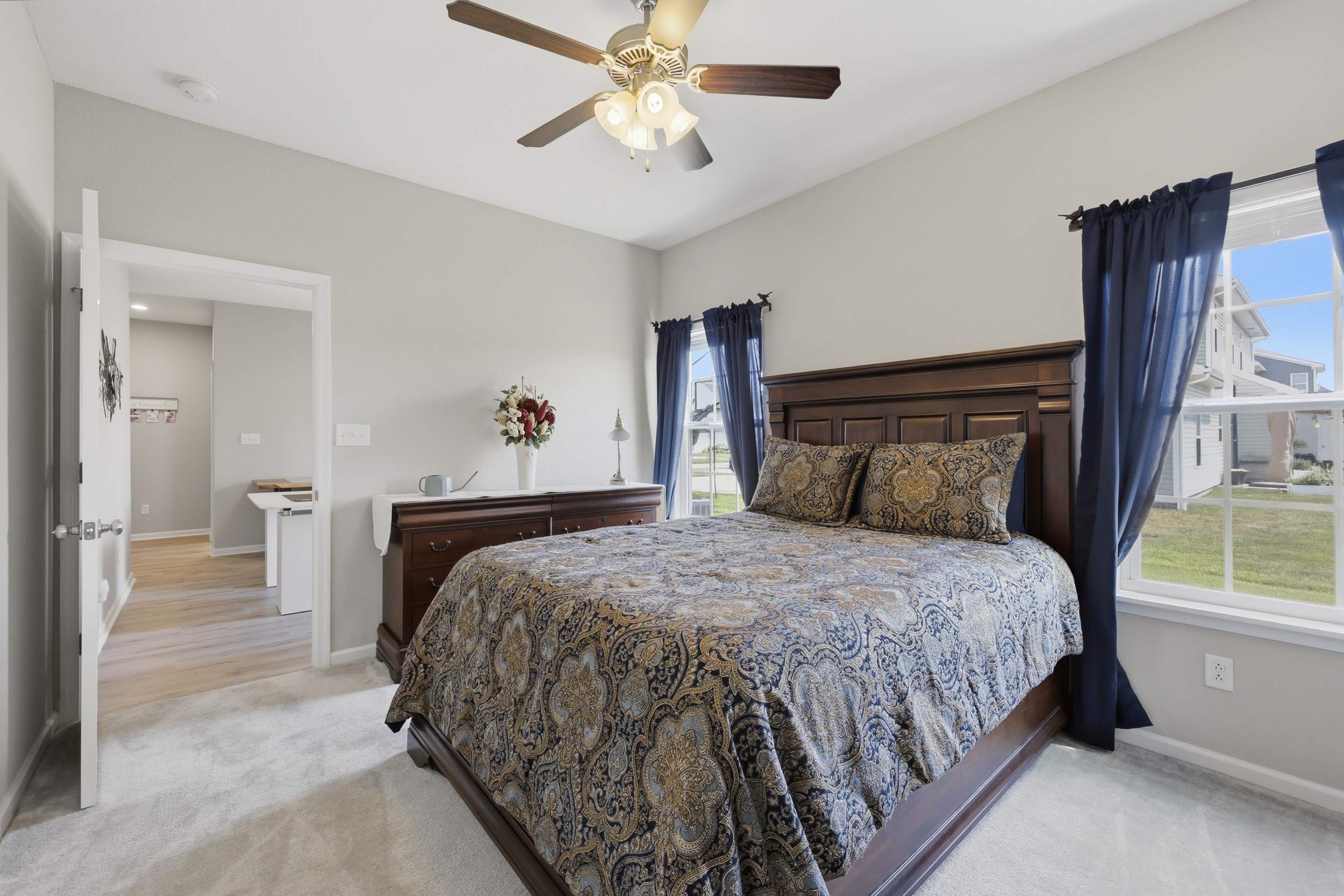 142 Gander Dr, Moyock, NC 27958
