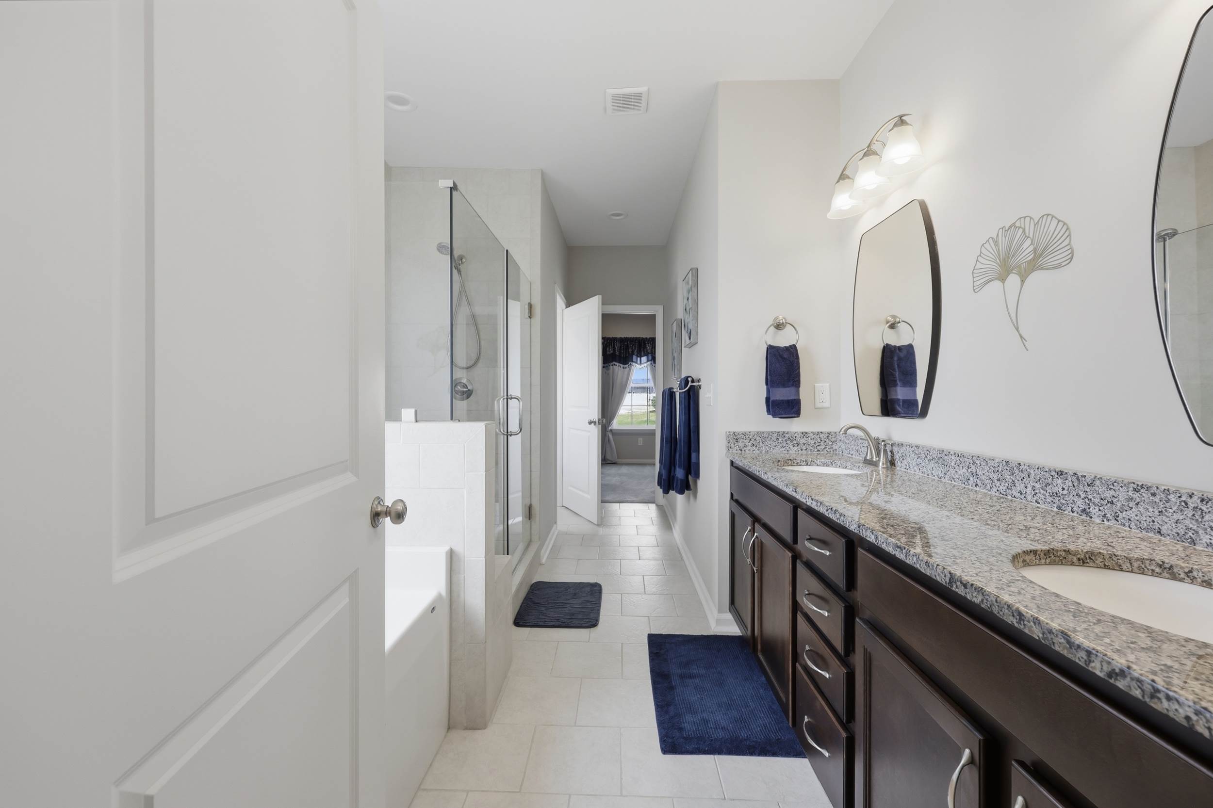 142 Gander Dr, Moyock, NC 27958