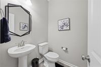 142 Gander Dr, Moyock, NC 27958