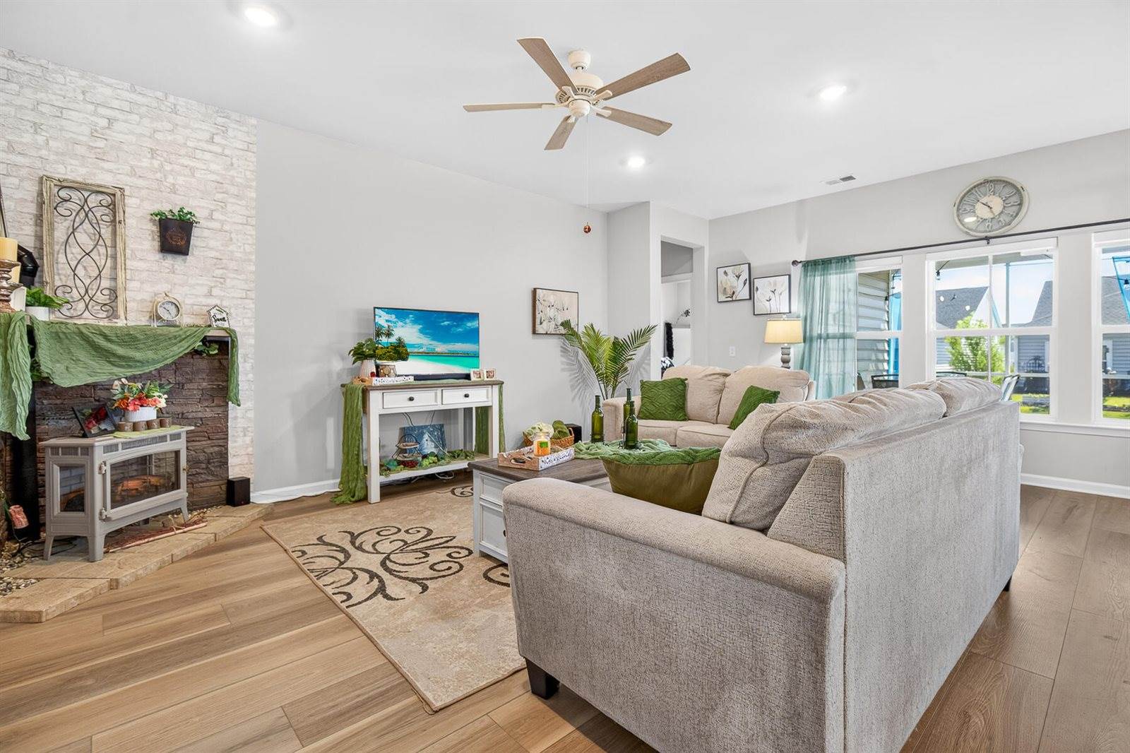 1359 Locals Street, Summerville, SC 29485