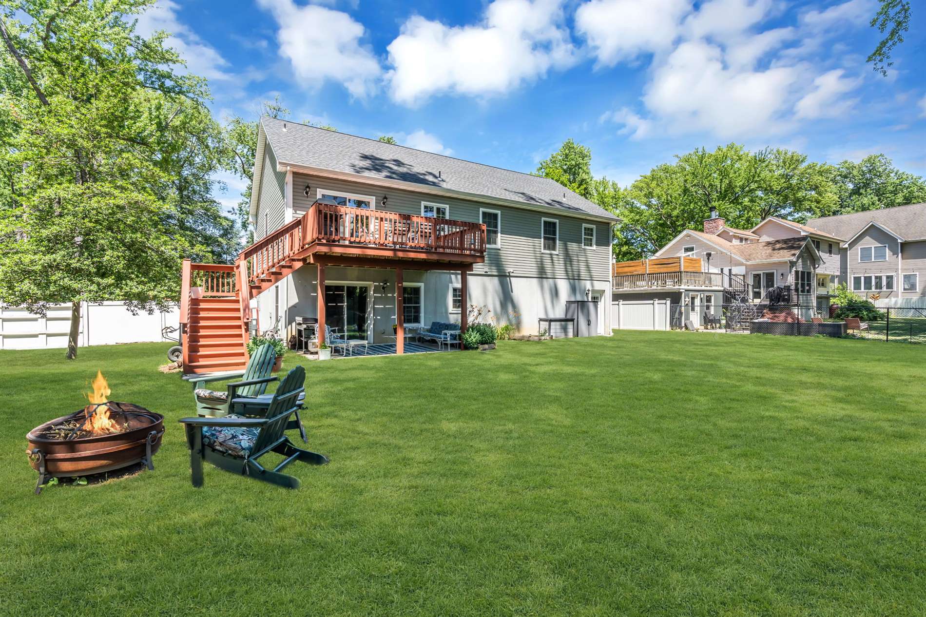 127 Oakland Ave, Atlantic Highlands, NJ 07716