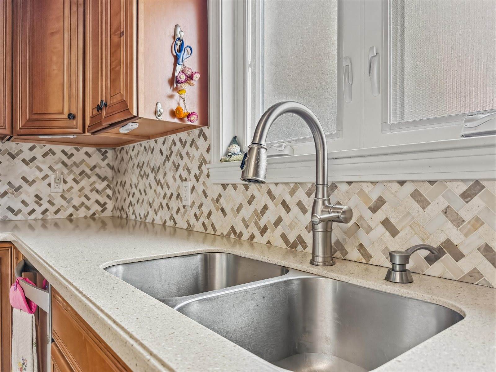 1082 Hamlin Road, Hamlin, ME 04785