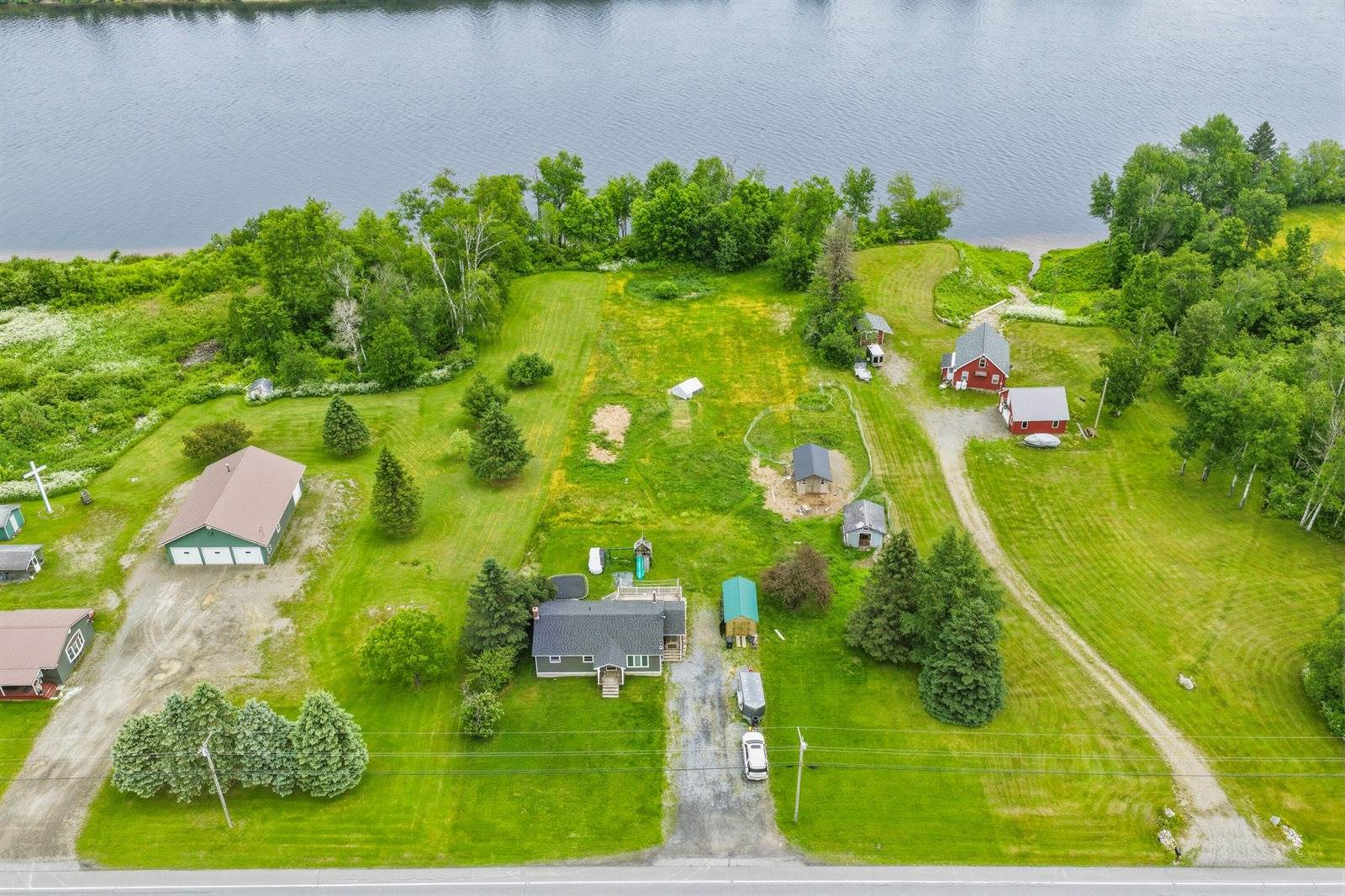 1082 Hamlin Road, Hamlin, ME 04785