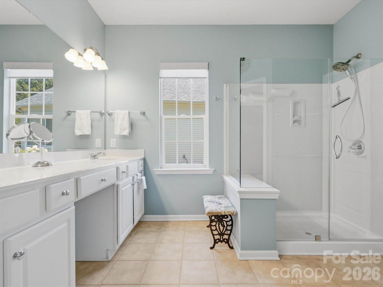 6747 Fieldstone Manor Drive, Matthews, NC 28105