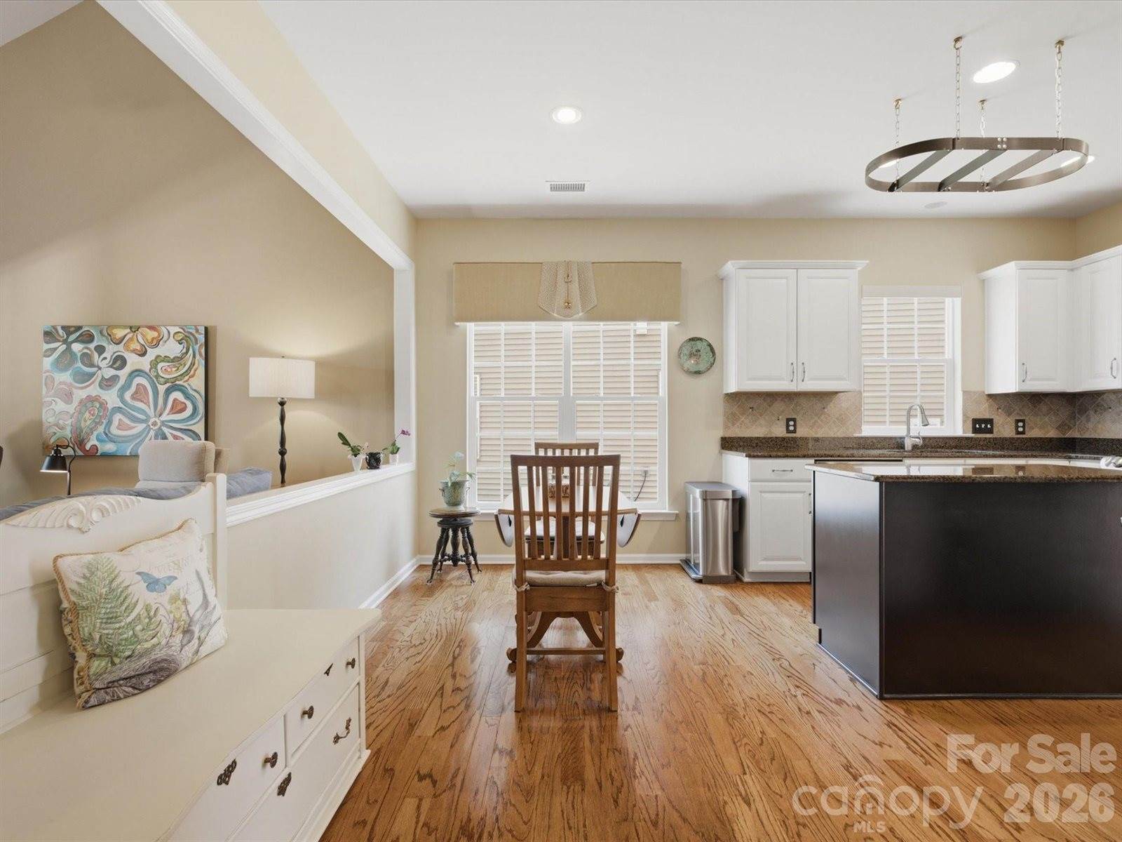 6747 Fieldstone Manor Drive, Matthews, NC 28105