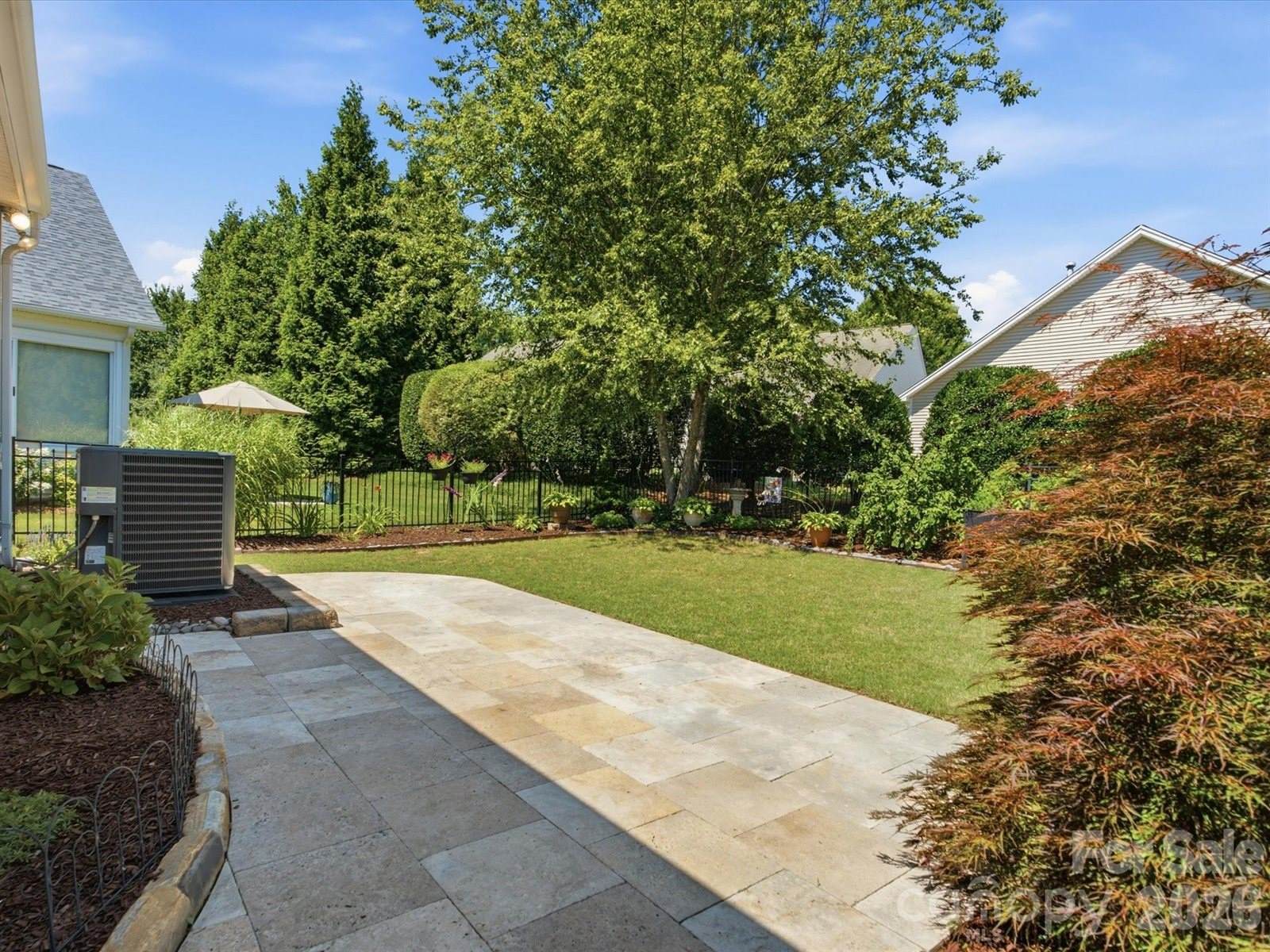 6747 Fieldstone Manor Drive, Matthews, NC 28105