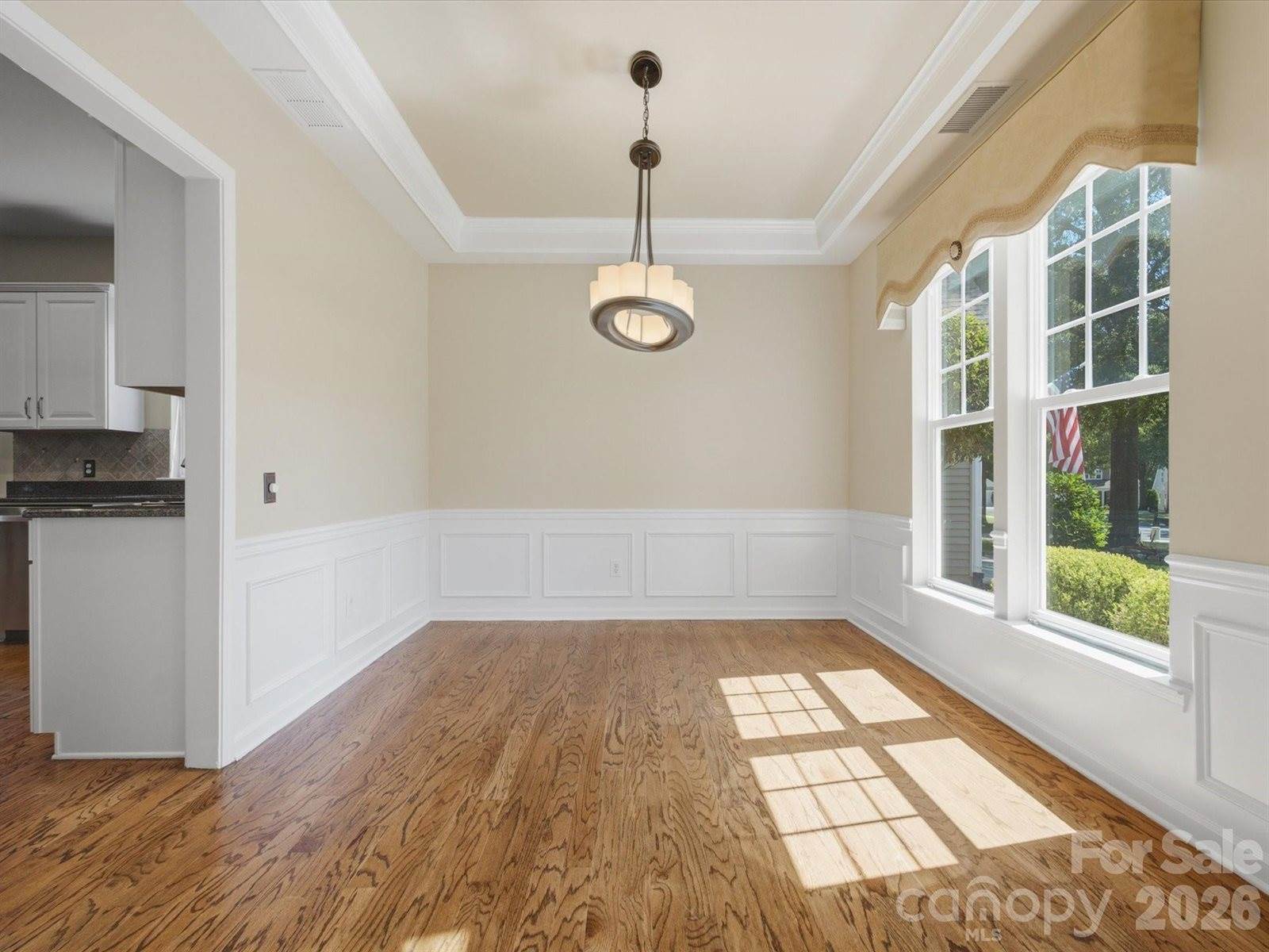 6747 Fieldstone Manor Drive, Matthews, NC 28105