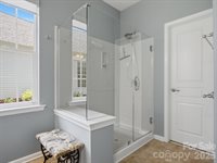 6747 Fieldstone Manor Drive, Matthews, NC 28105