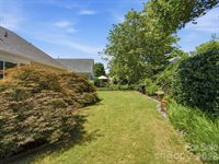 6747 Fieldstone Manor Drive, Matthews, NC 28105
