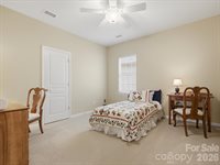 6747 Fieldstone Manor Drive, Matthews, NC 28105