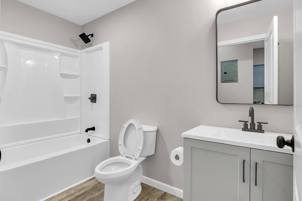 70 Court Street, Westfield, MA 01085