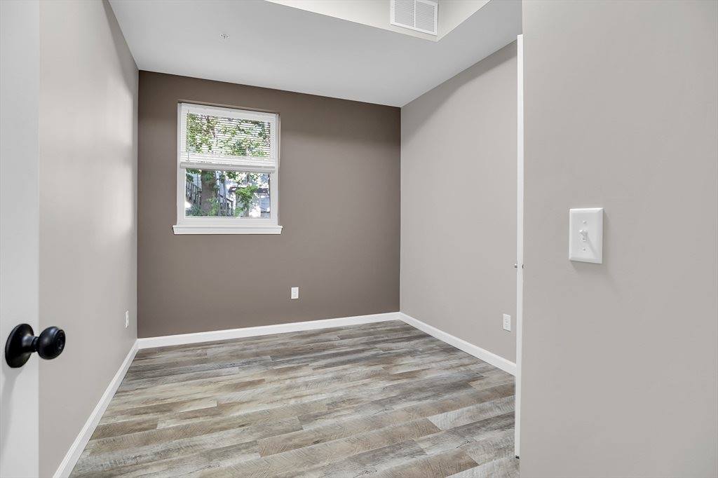 70 Court Street, Westfield, MA 01085
