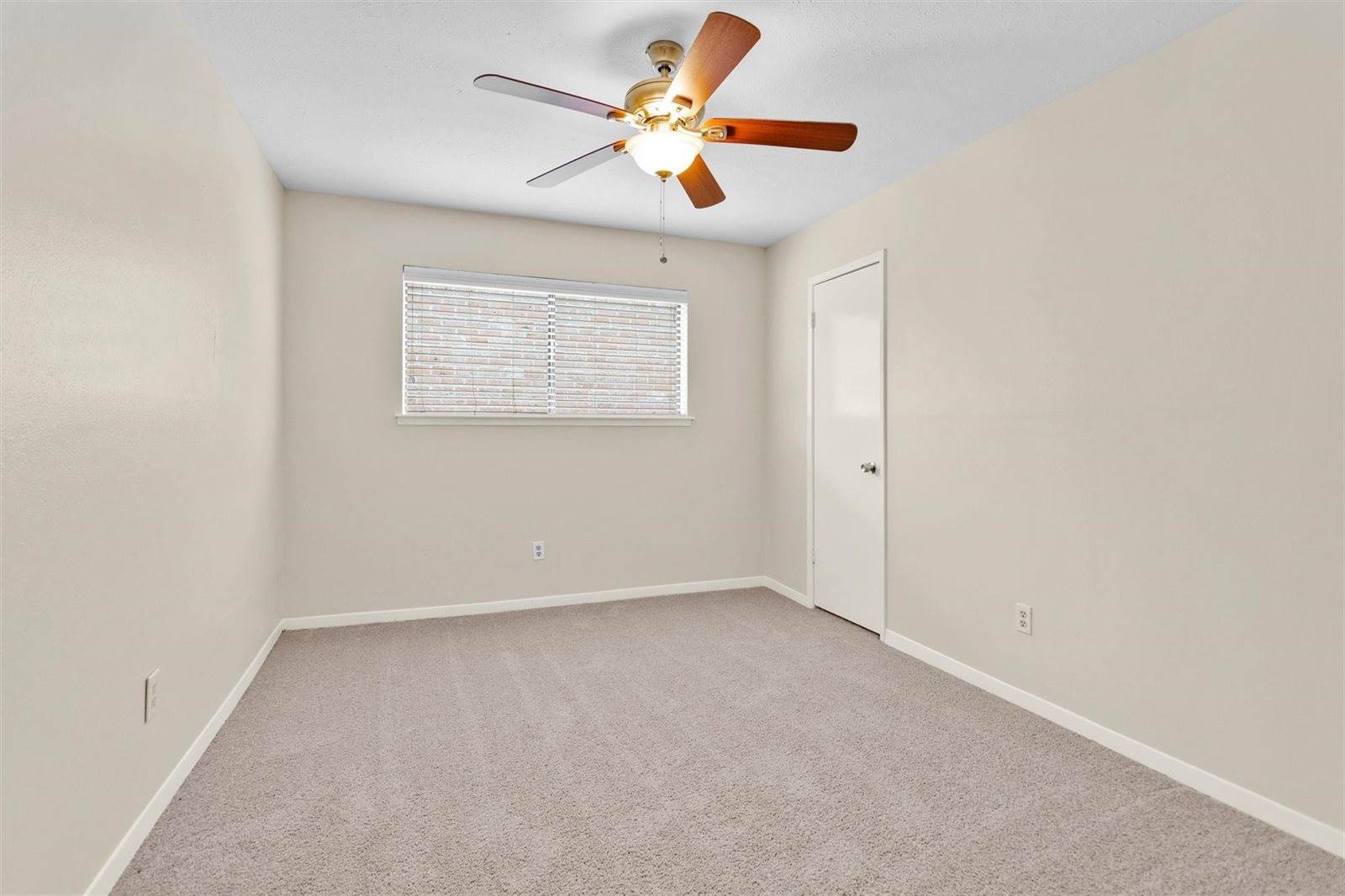 3127 Wagon Trail Drive, Sugar Land, TX 77479