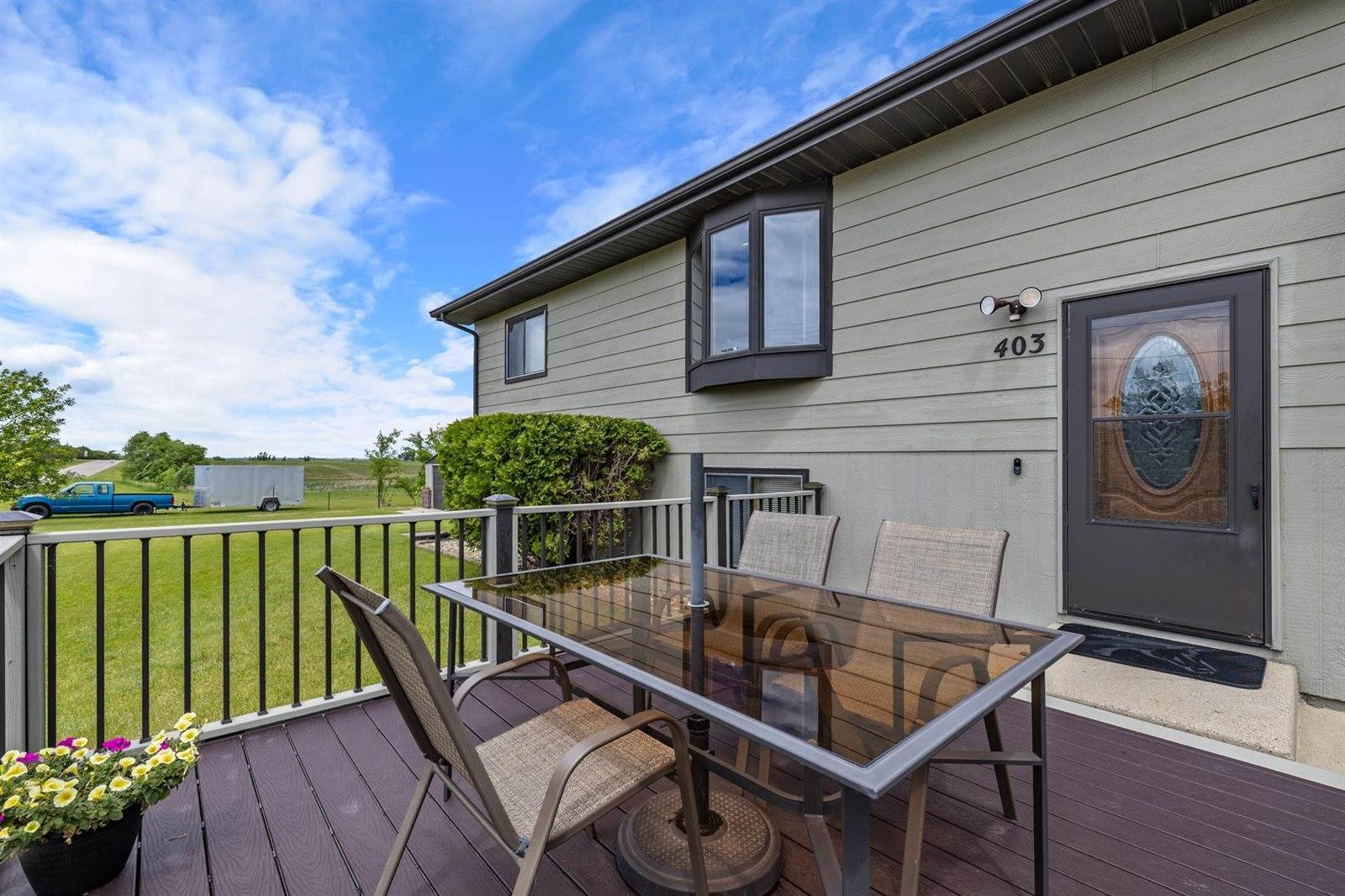 403 Pleasant Ave N, Surrey, ND 58785