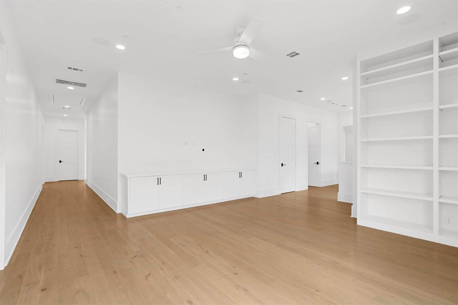 337 Folwell Lane, Houston, TX 77024