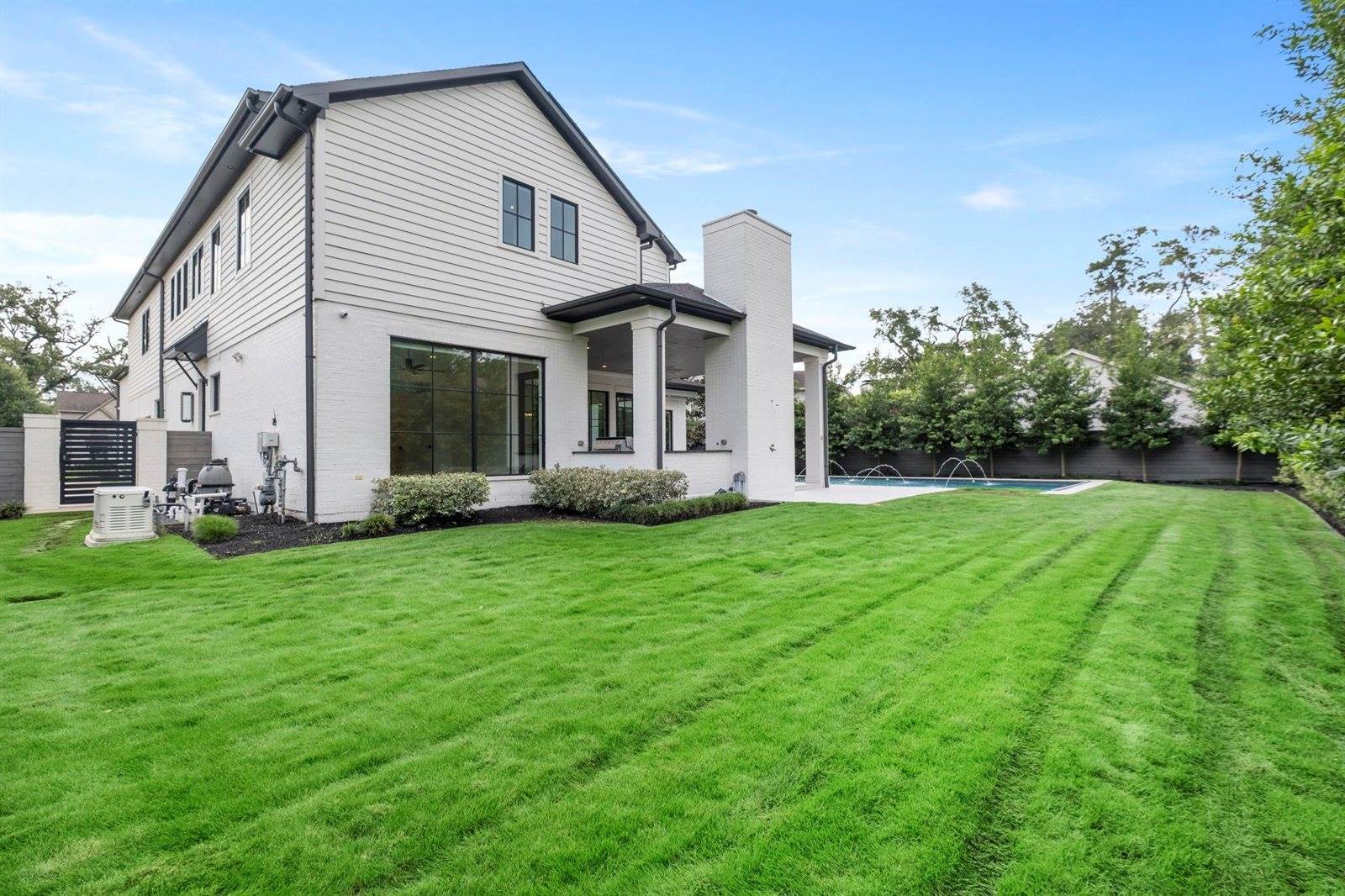 337 Folwell Lane, Houston, TX 77024