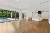 337 Folwell Lane, Houston, TX 77024