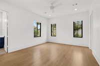 337 Folwell Lane, Houston, TX 77024