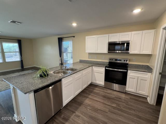 1698 Tenen Pass Drive, Benson, AZ 85602