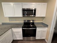 1698 Tenen Pass Drive, Benson, AZ 85602