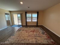 1698 Tenen Pass Drive, Benson, AZ 85602