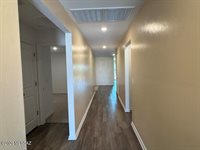 1698 Tenen Pass Drive, Benson, AZ 85602