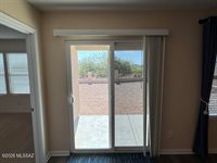 1698 Tenen Pass Drive, Benson, AZ 85602