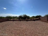 1698 Tenen Pass Drive, Benson, AZ 85602