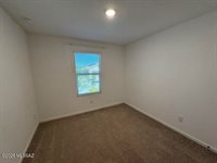 1698 Tenen Pass Drive, Benson, AZ 85602