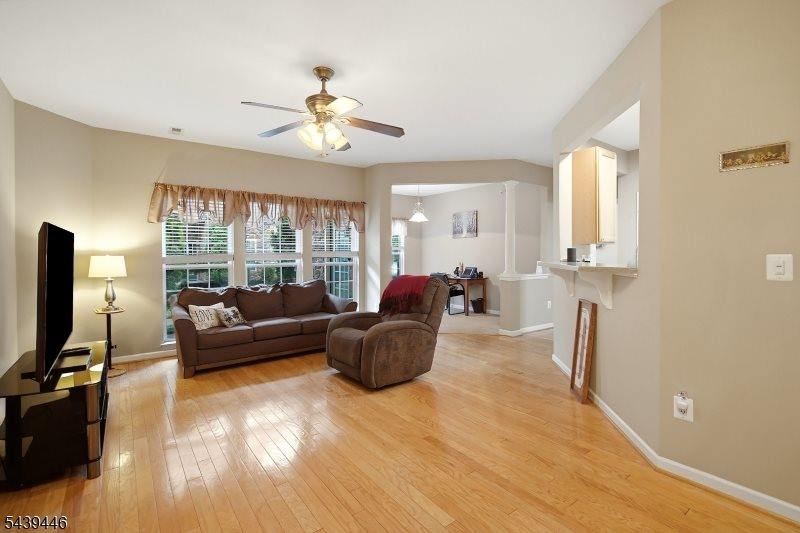 4 Steele Pl, Hillsborough Township, NJ 08844