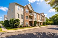 4 Steele Pl, Hillsborough Township, NJ 08844