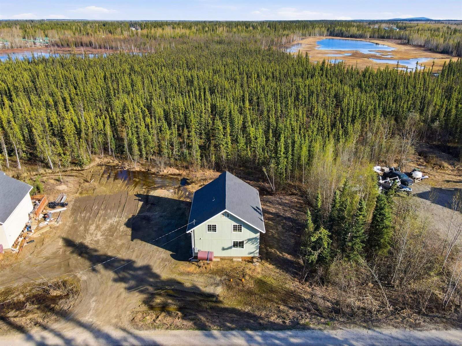 960 Pickering Drive, Fairbanks, AK 99709