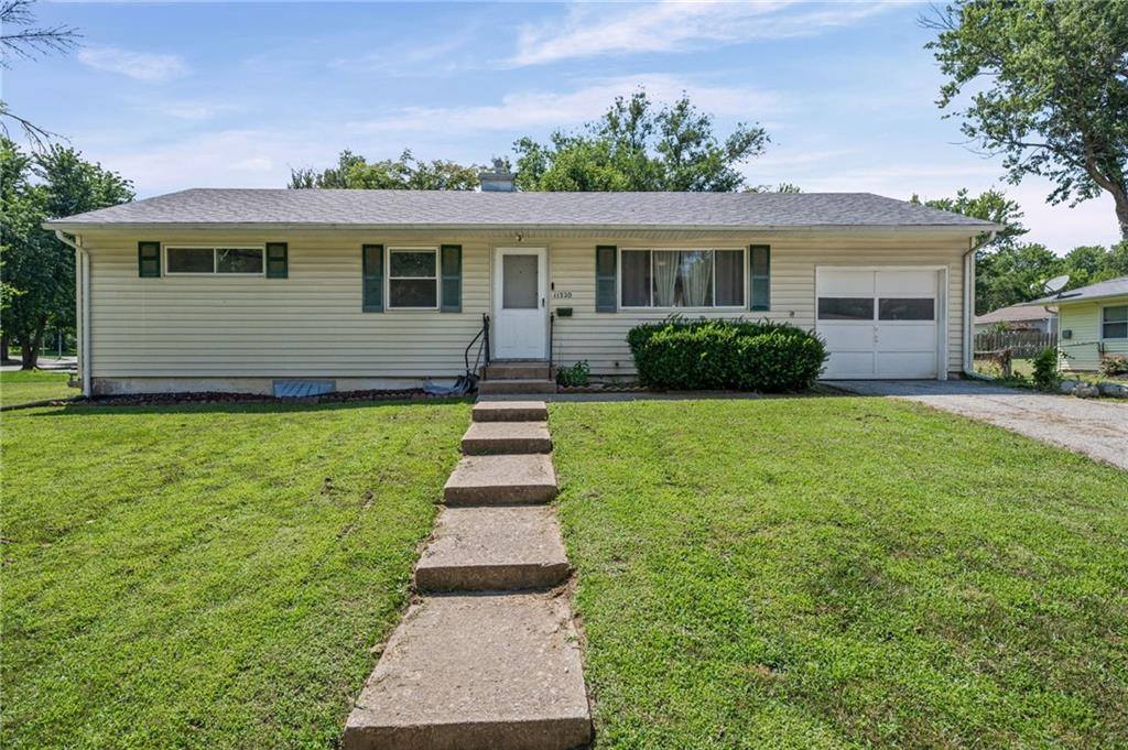 11320 Lewis Avenue, Kansas City, MO 64134