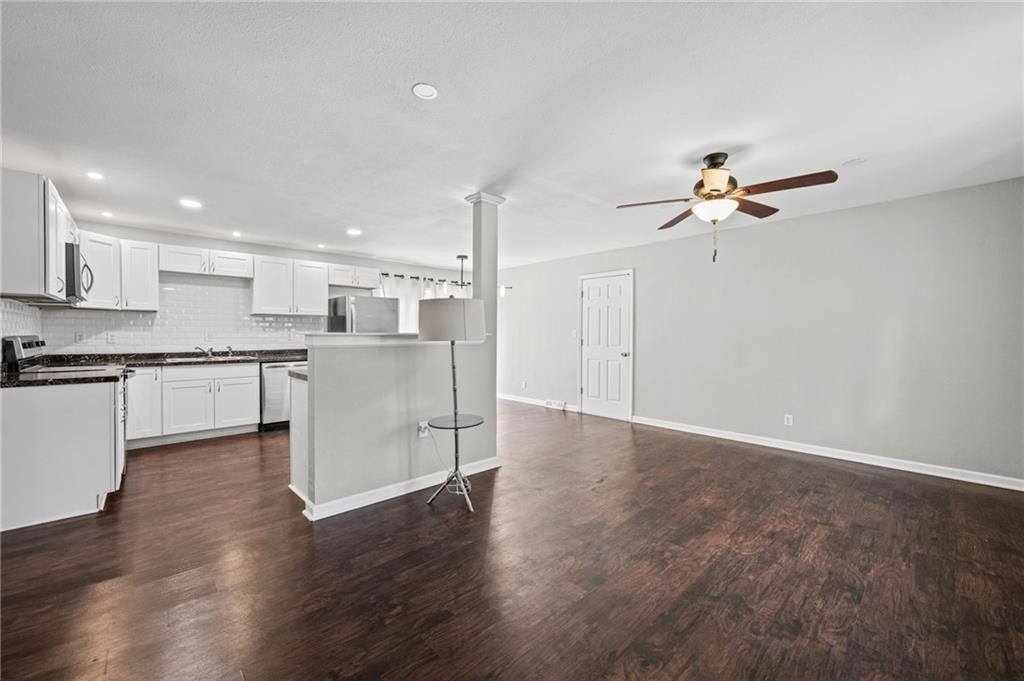 11320 Lewis Avenue, Kansas City, MO 64134